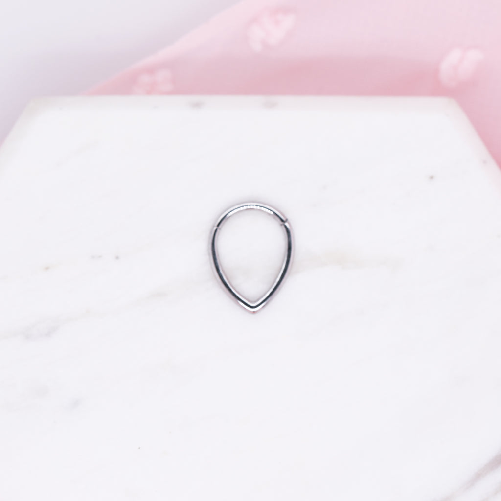 Drop Hinged Seam Ring