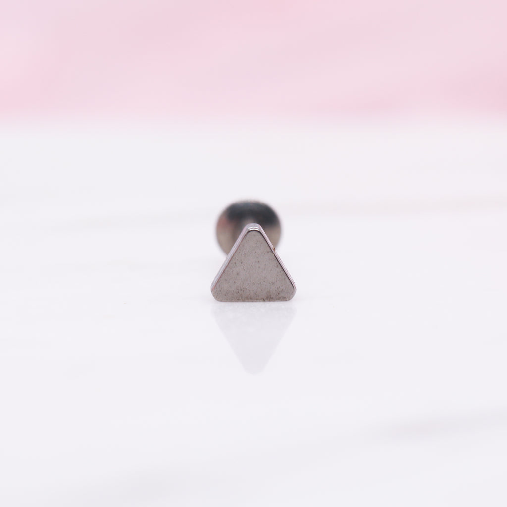 Triangle Labret