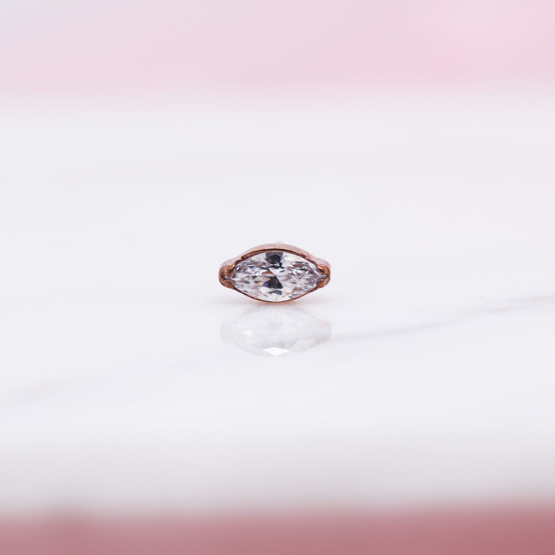 Threadless Titanium Marquise Labret