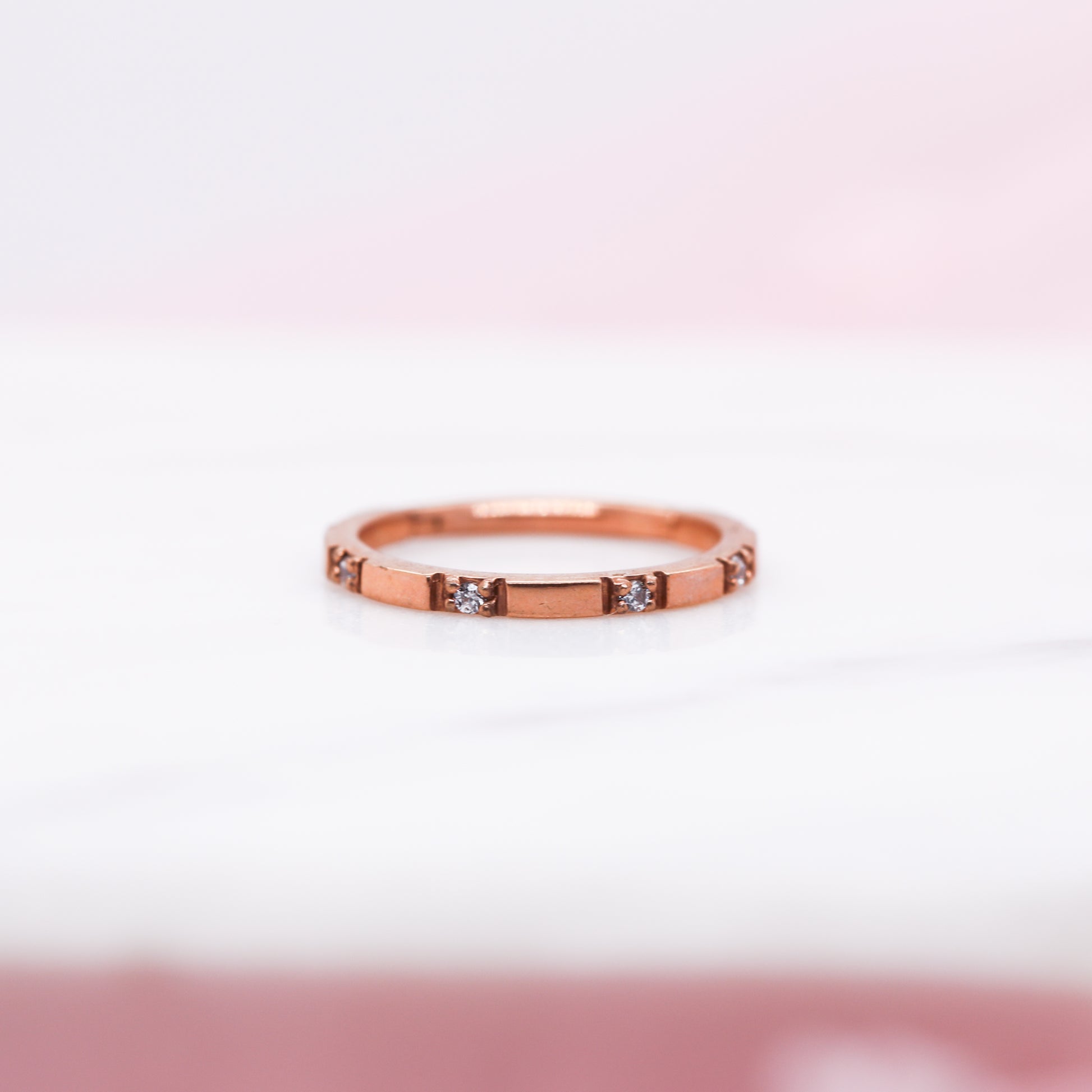 Eclipse Hinged Seam Ring