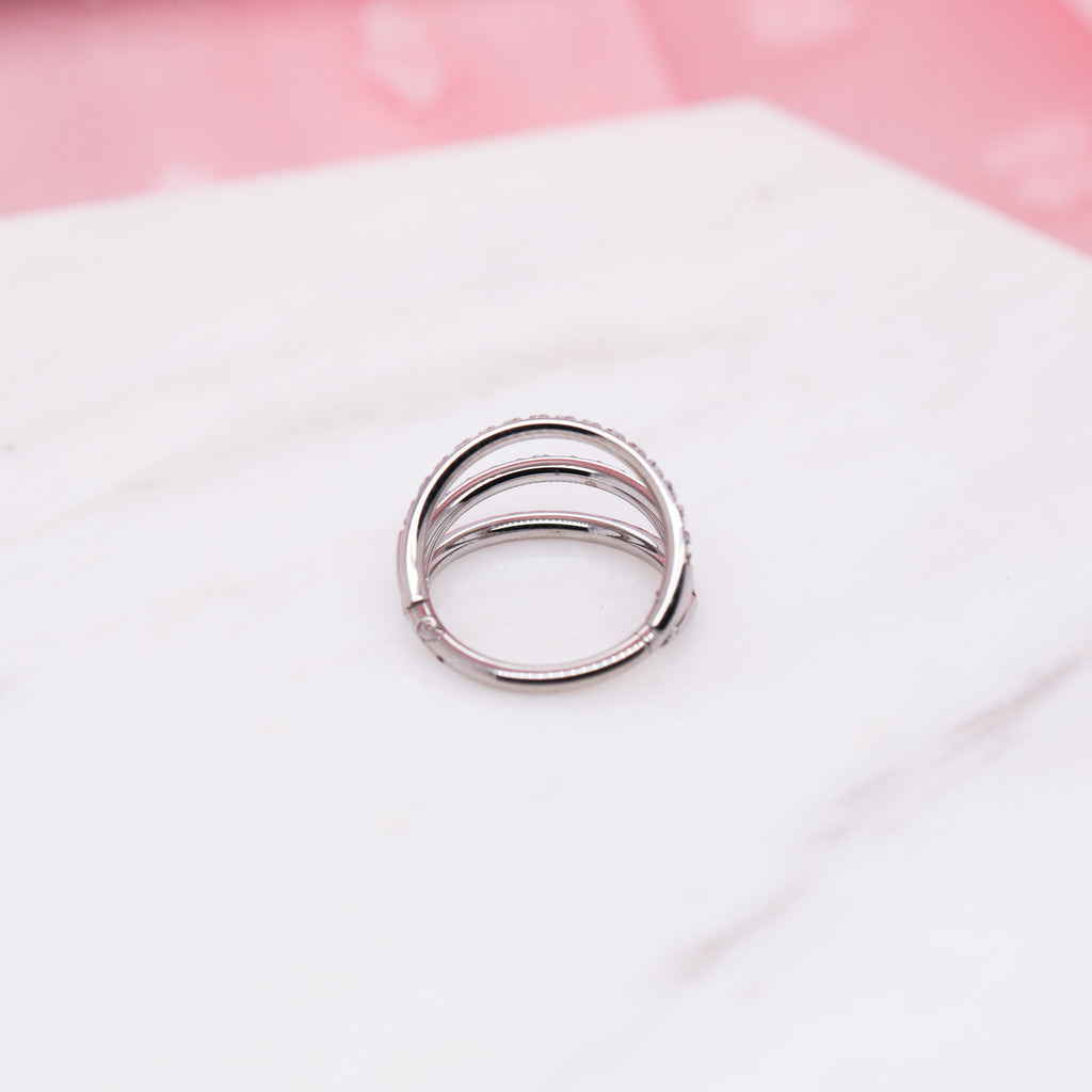 Trio Hinged Seam Ring
