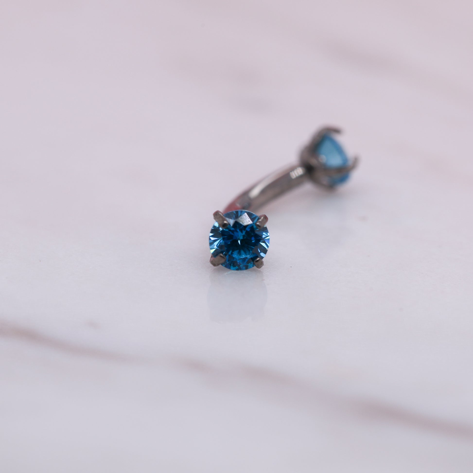 Crystal Curved Barbell