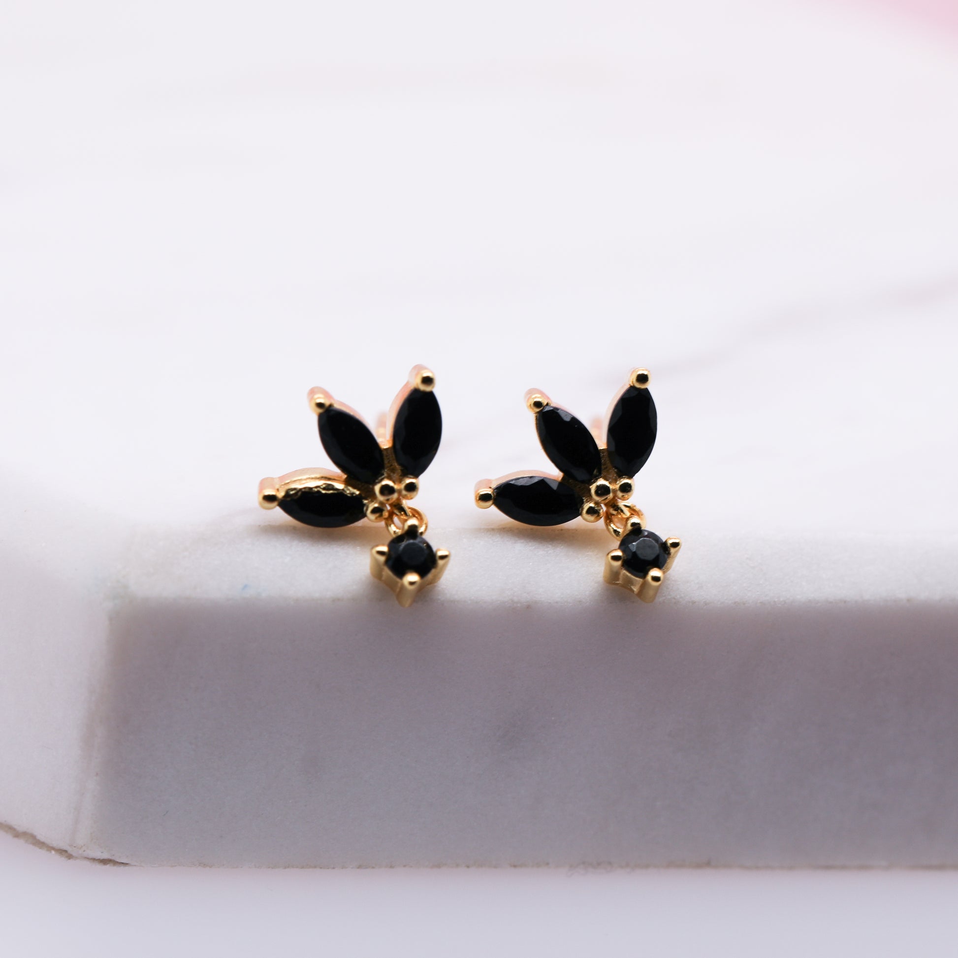 Reema Earrings (Pair)