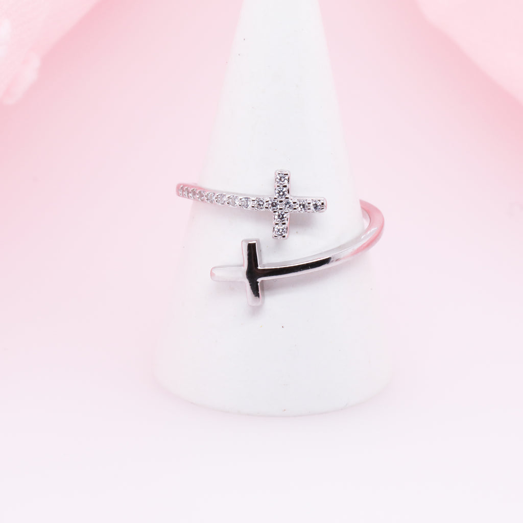 Double Cross Ring