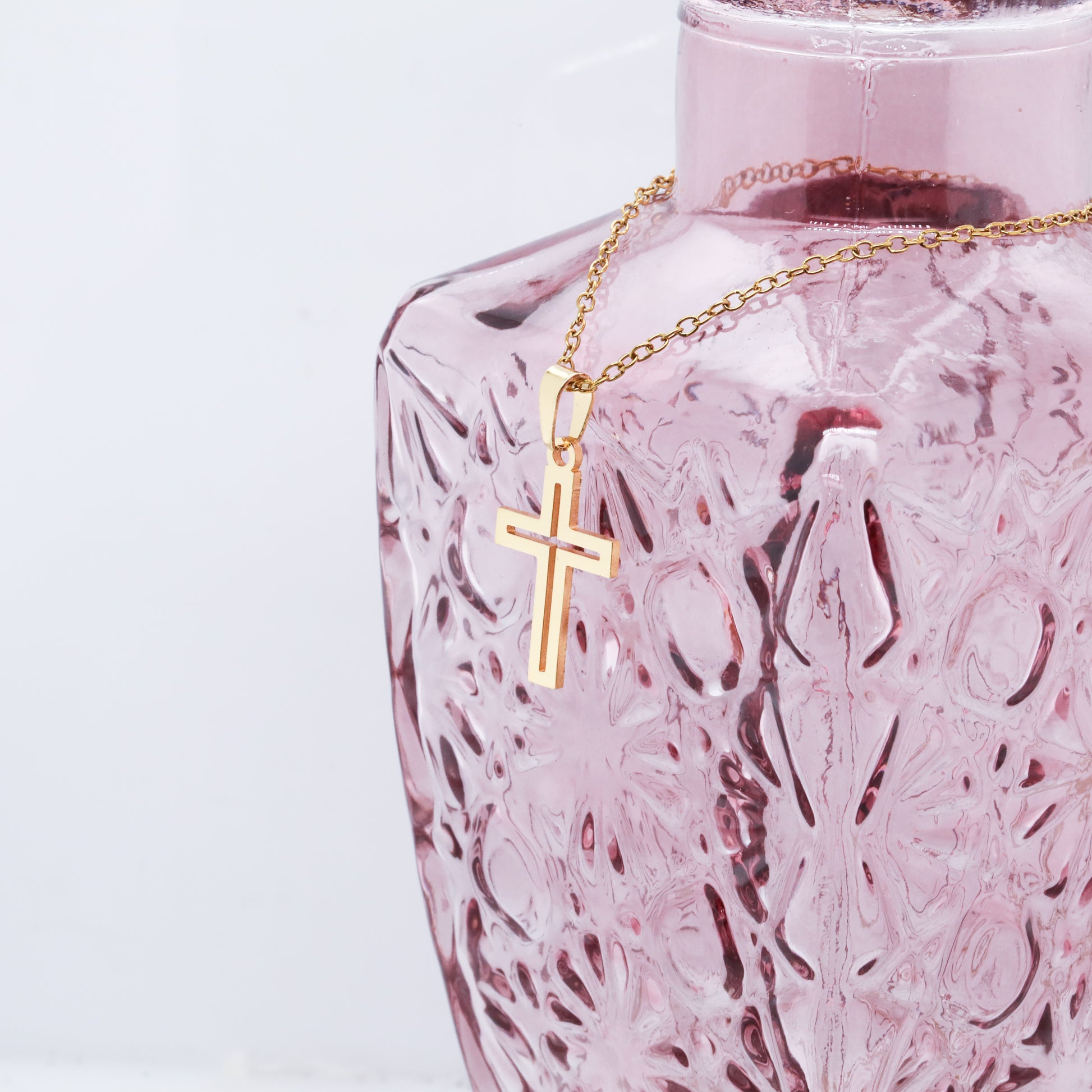 Simple Outlined Cross Necklace